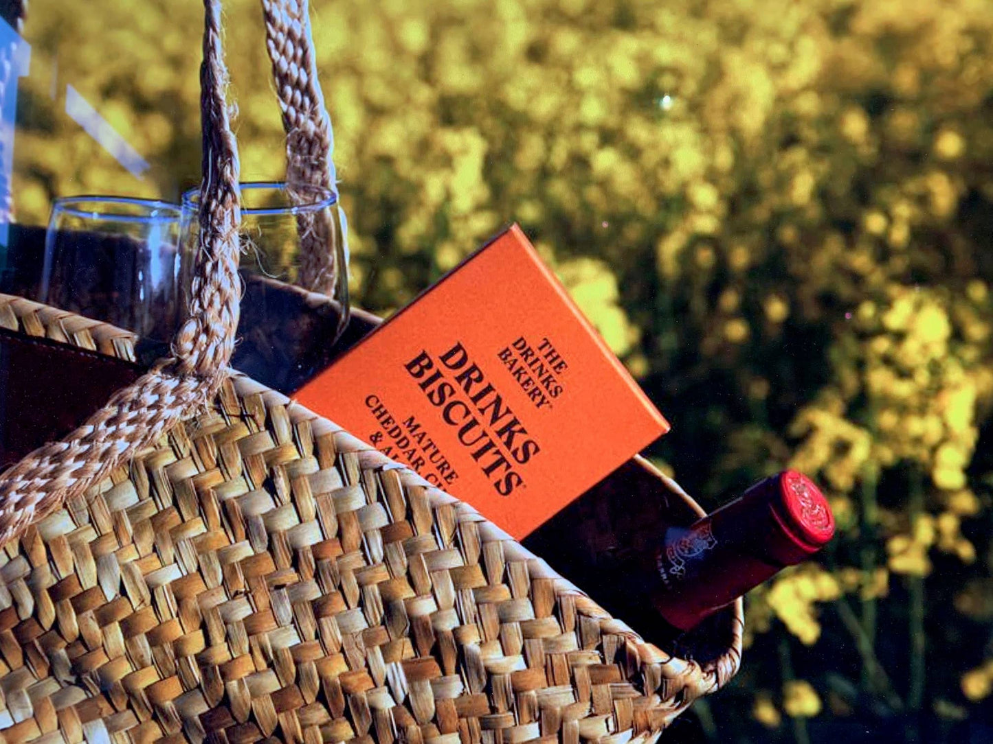 Drinks Biscuits - Mature Cheddar & Smoked Chilli 36g