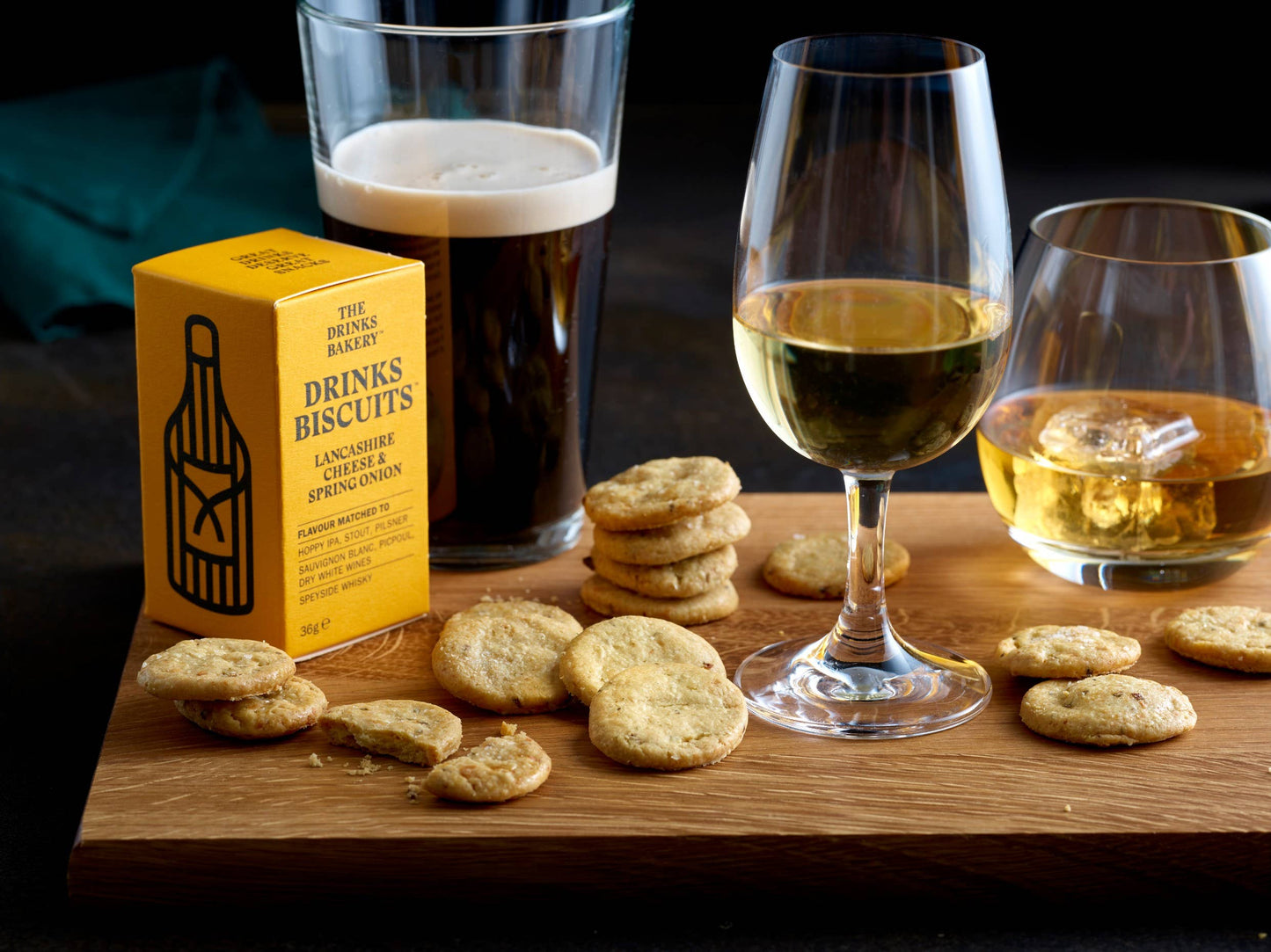 Drinks Biscuits - Lancashire Cheese & Spring Onion 110g