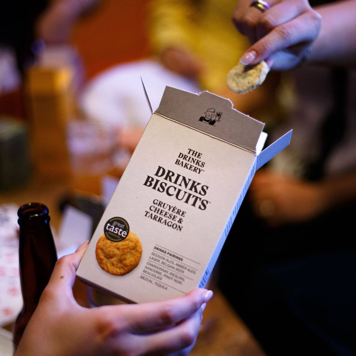 Gruyère Cheese & Tarragon Drinks Biscuits 110g