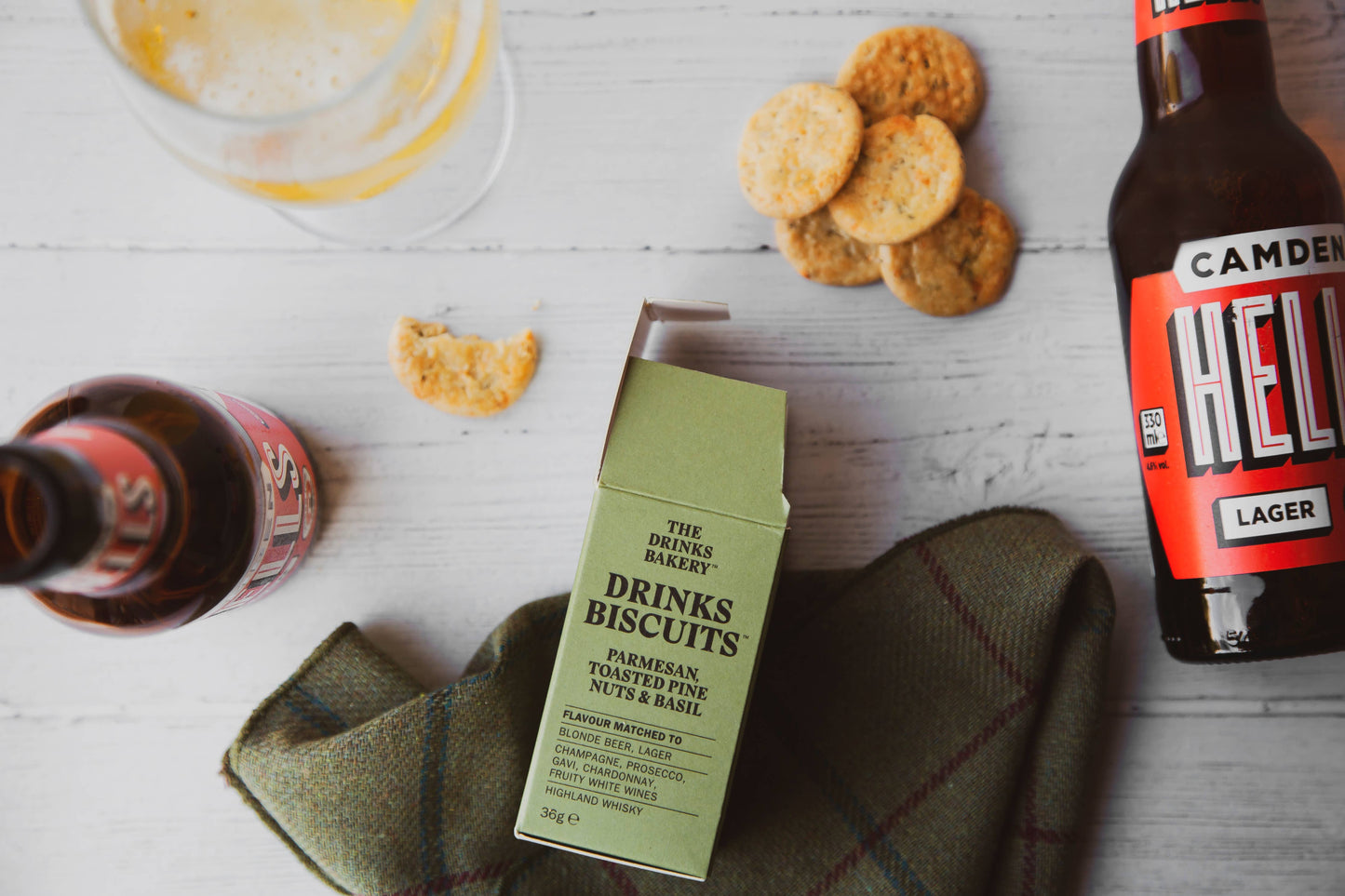 Drinks Biscuits - Parmesan Cheese & Sweet Basil 36g